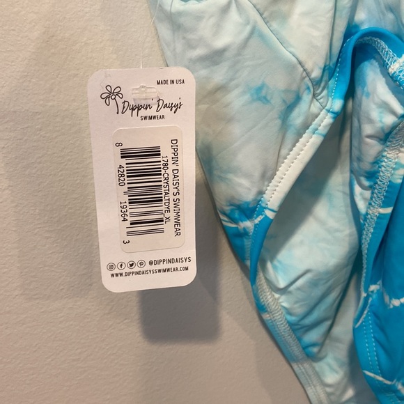 Dippin' Daisy's Euphoria High Cut Low V Neck One-Piece - Crystal Tie Dye Size XL - Picture 5 of 8